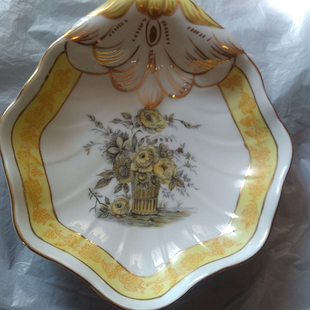 Hand painted Esco trinket dish